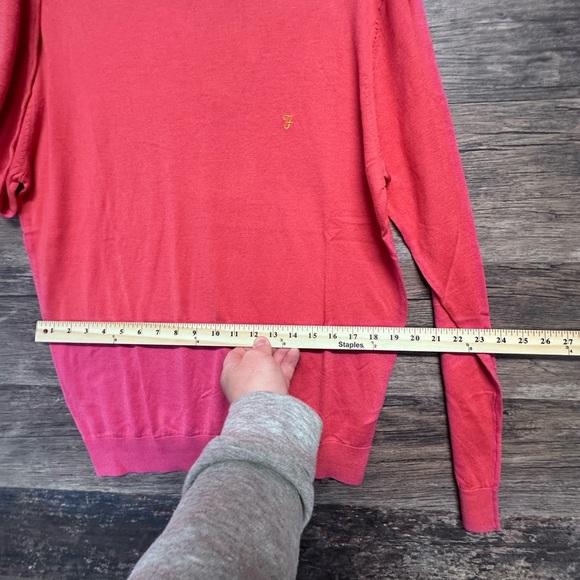 Farah Pink Crewneck Sweater - Picture 6 of 8